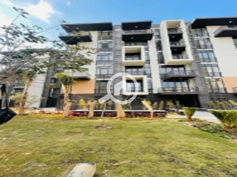 9 alessamy_alessamy_bd430f9b-f9e3-4aa1-9cd7-66dd54780e3c_31440_39582. jpg