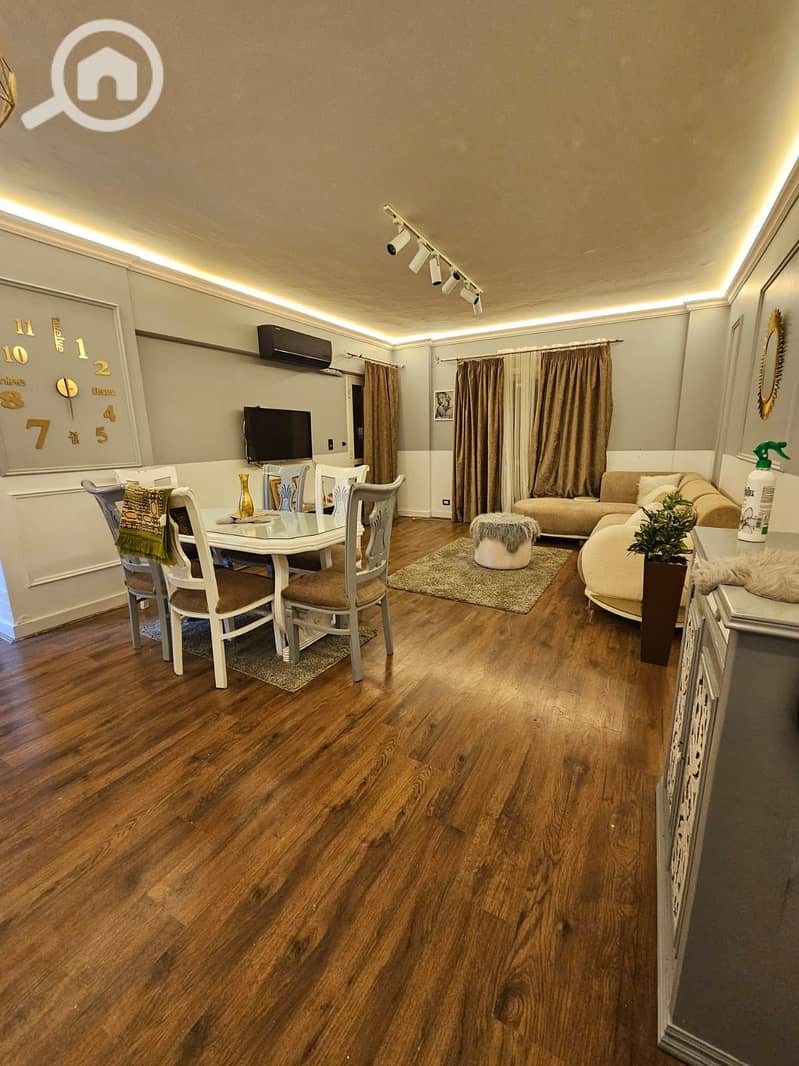 2 1eecbad9-552f-4c6c-8632-ba2372835b88. jpeg