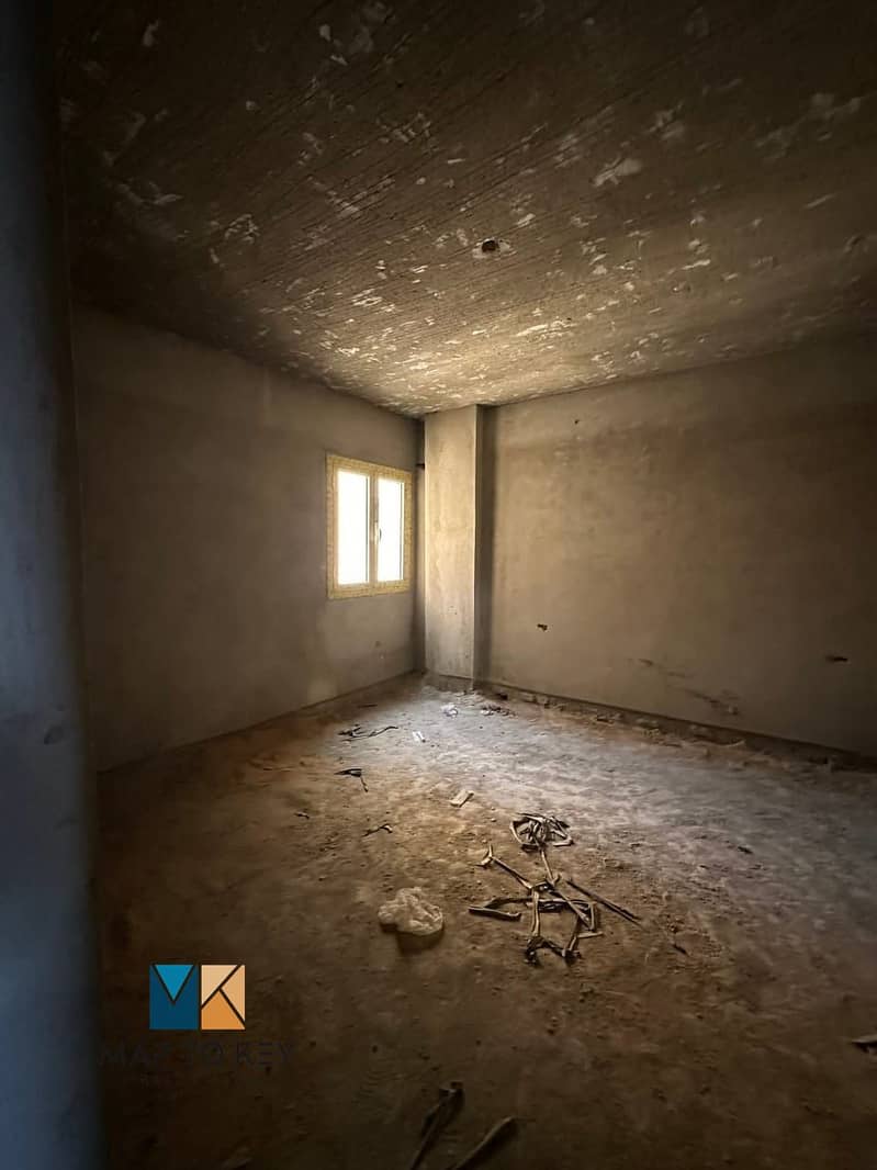 15 e35ef387-2db6-4fd0-80b8-573ab31a28c0. jpg