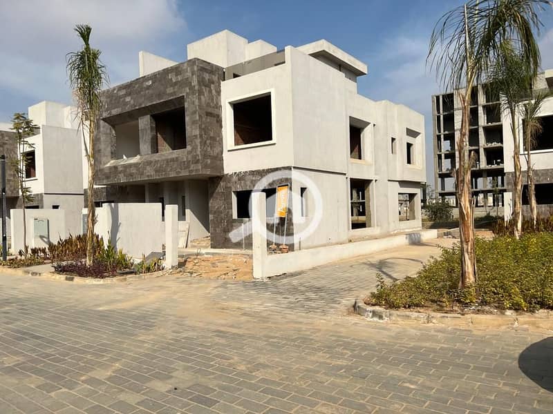 3 49daf3d9-439e-422e-b2ff-4767fccadc82. jpeg