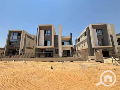 5 Bedroom Townhouse for Sale in New Cairo, Cairo - WhatsApp Image 2025-12-18 at 14.03. 46. jpeg