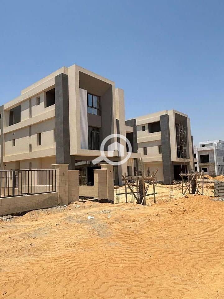 6 WhatsApp Image 2025-12-18 at 14.03. 43. jpeg