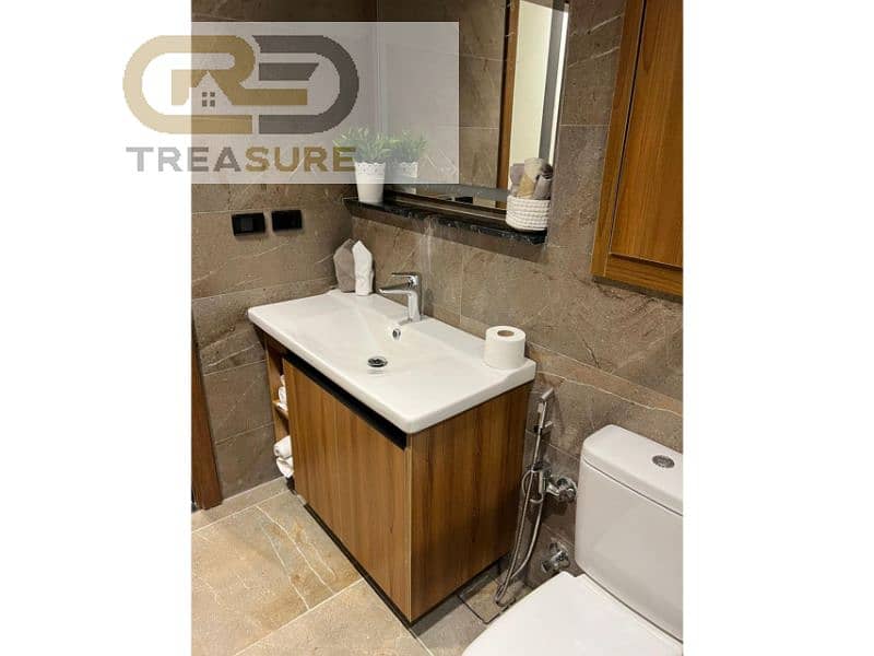 12 WhatsApp Image 2025-12-24 at 1.27. 11 PM. jpg