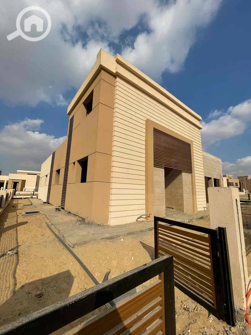 9 81c7cc48-e400-42d2-96b3-8f1b51e87e27. jpg