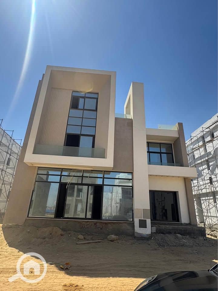 6 WhatsApp Image 2025-12-18 at 14.03. 44. jpeg