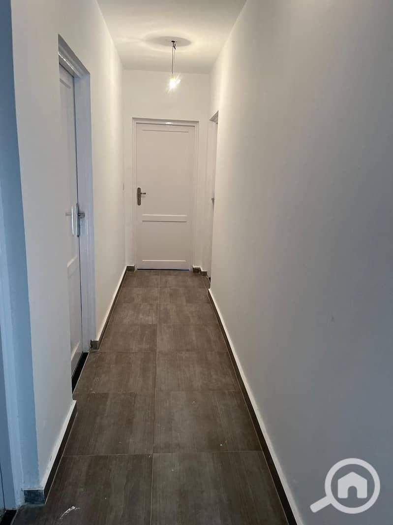 7 7a106ee8-6374-4501-94df-91f031ee10e5. jpeg