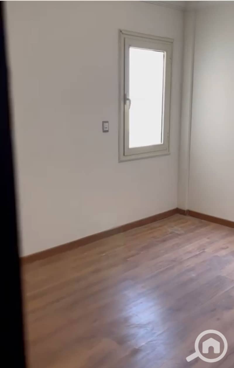 3 45fc2776-f9cf-468c-81a4-1f6a1d70cb99. jpg