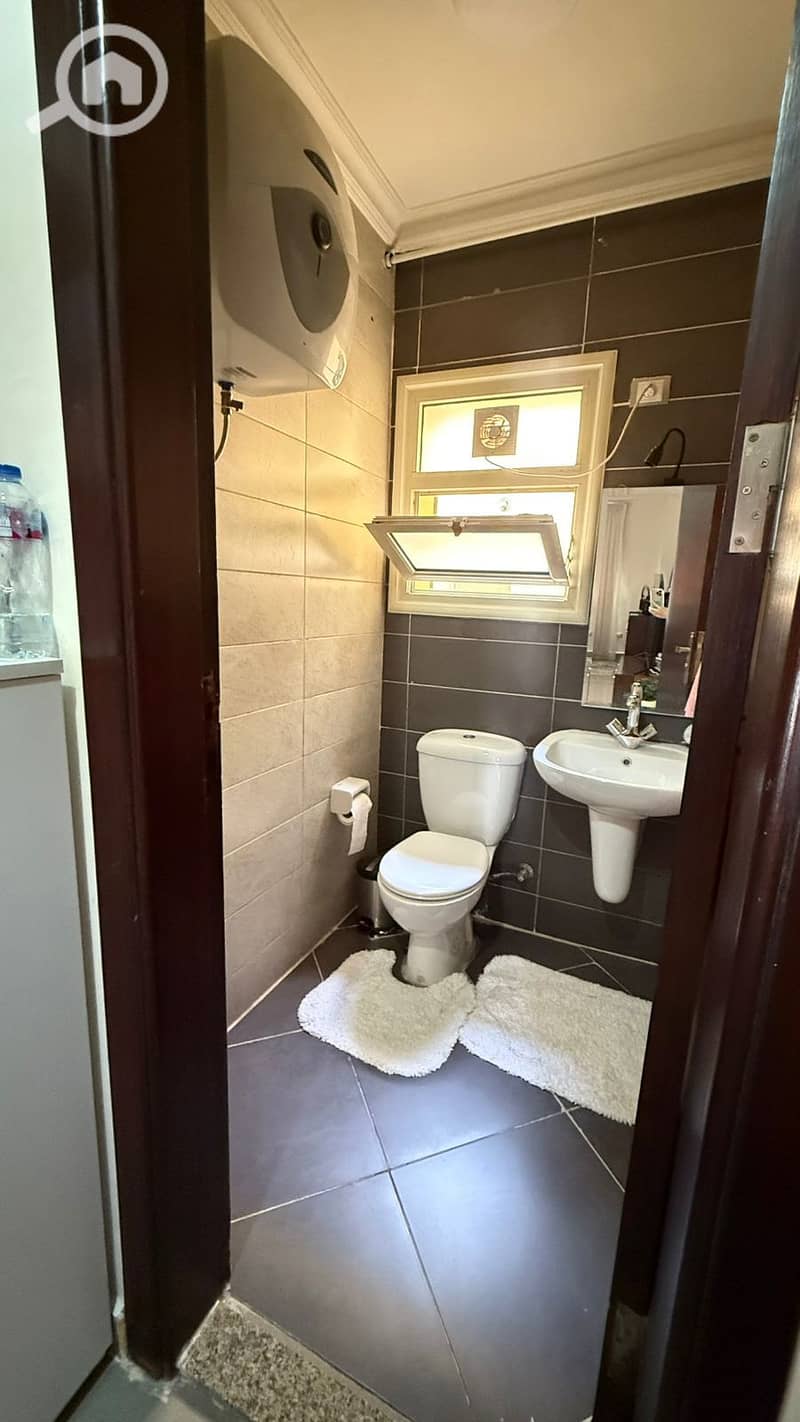 4 721fb2da-f119-4de1-b694-423c453cb6f7. jpg