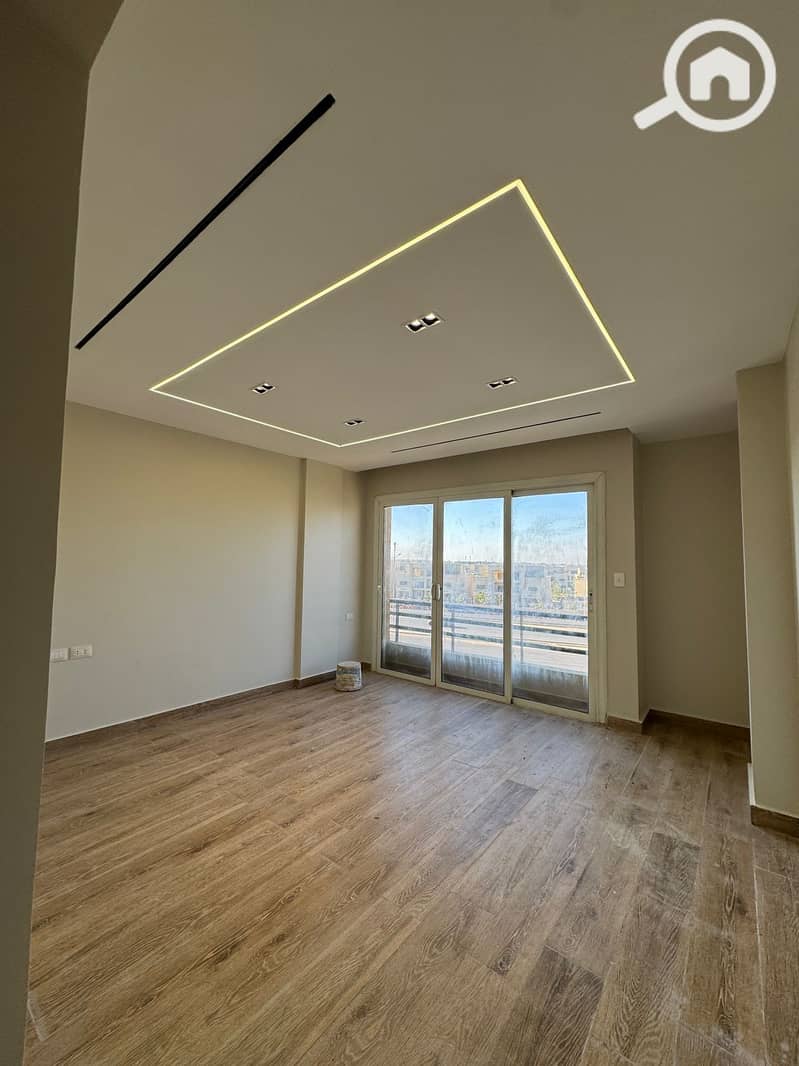 3 742d9ec1-becb-4c00-9e56-c76b4c932a08. jpg