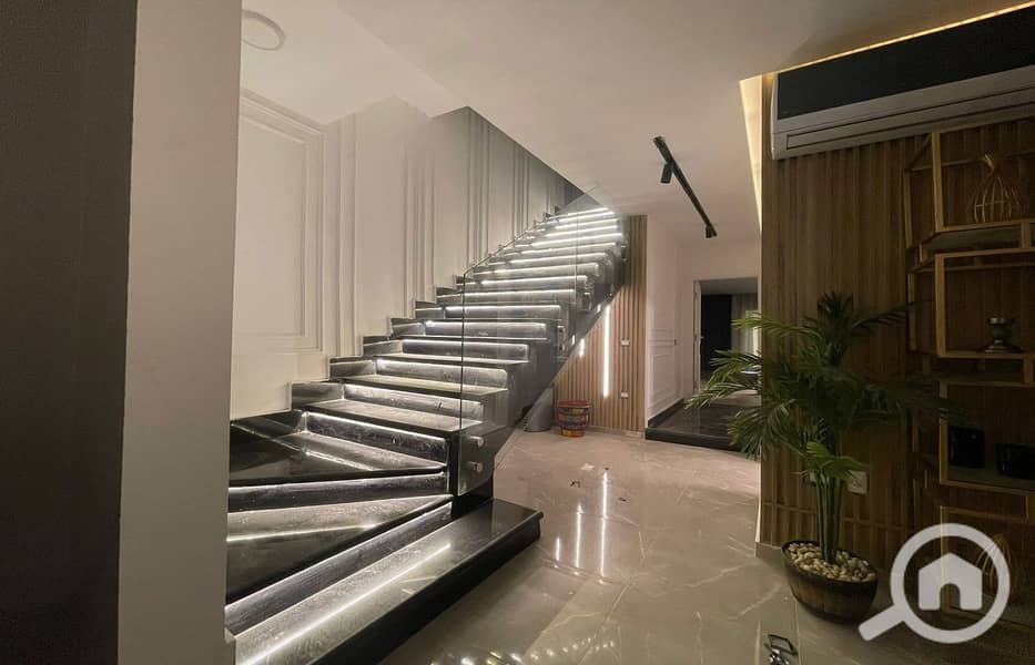 5 WhatsApp-Image-2024-10-22-at-9.02. 05-AM-1_1400x900. jpg