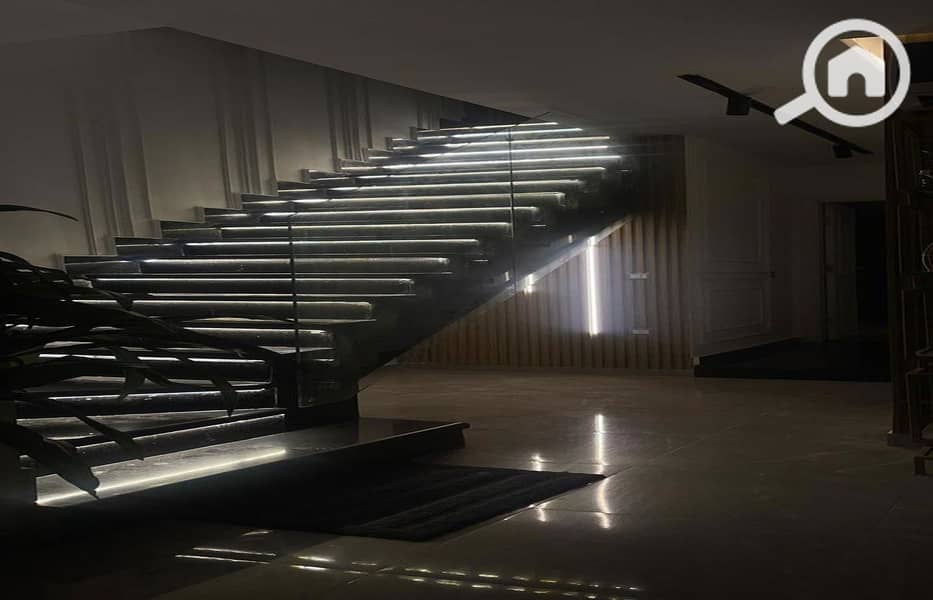 7 WhatsApp-Image-2024-10-22-at-9.02. 09-AM-1_1400x900. jpg