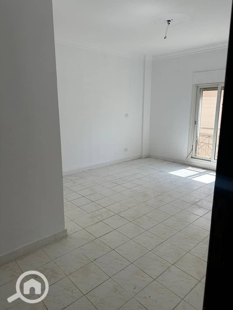 3 4729180c-8366-4102-9af5-1134046b07b6. jpeg