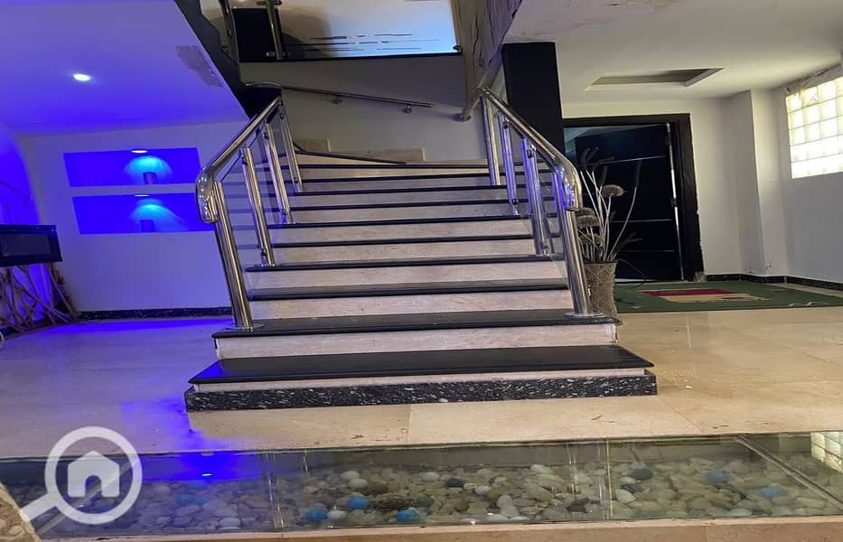 6 WhatsApp-Image-2025-02-20-at-4.43. 33-PM_1400x900. jpg