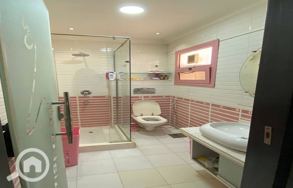 9 WhatsApp-Image-2025-02-20-at-4.43. 31-PM_1400x900. jpg