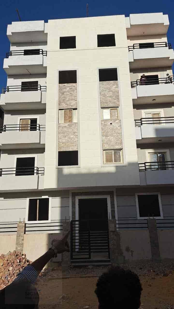 2 7000f612-1554-4edf-831f-903ce2765b9c. jpg