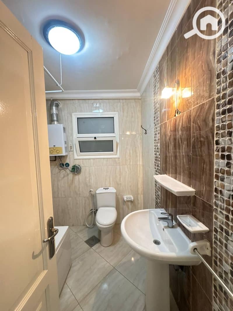 9 a8148cfa-e83a-4694-8c36-67f2e38ed0ec. jpg