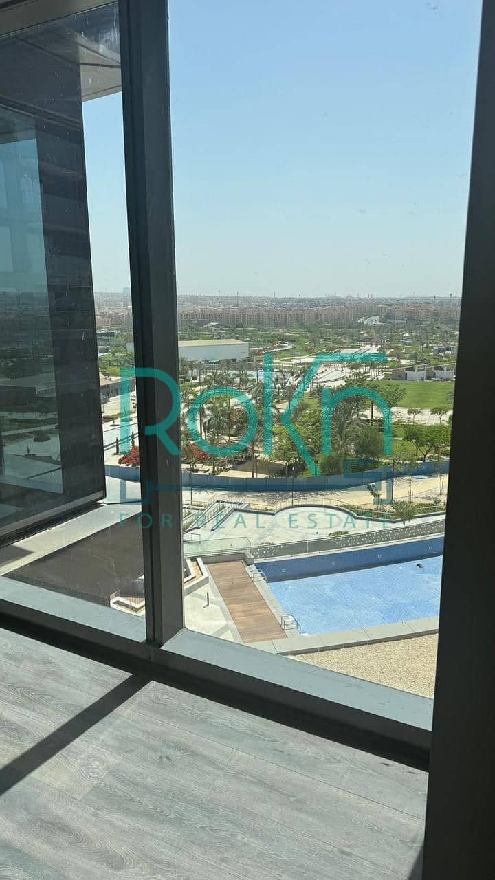 4 66c67197-333d-489d-a88c-7ce9c37bfbf0. jpg