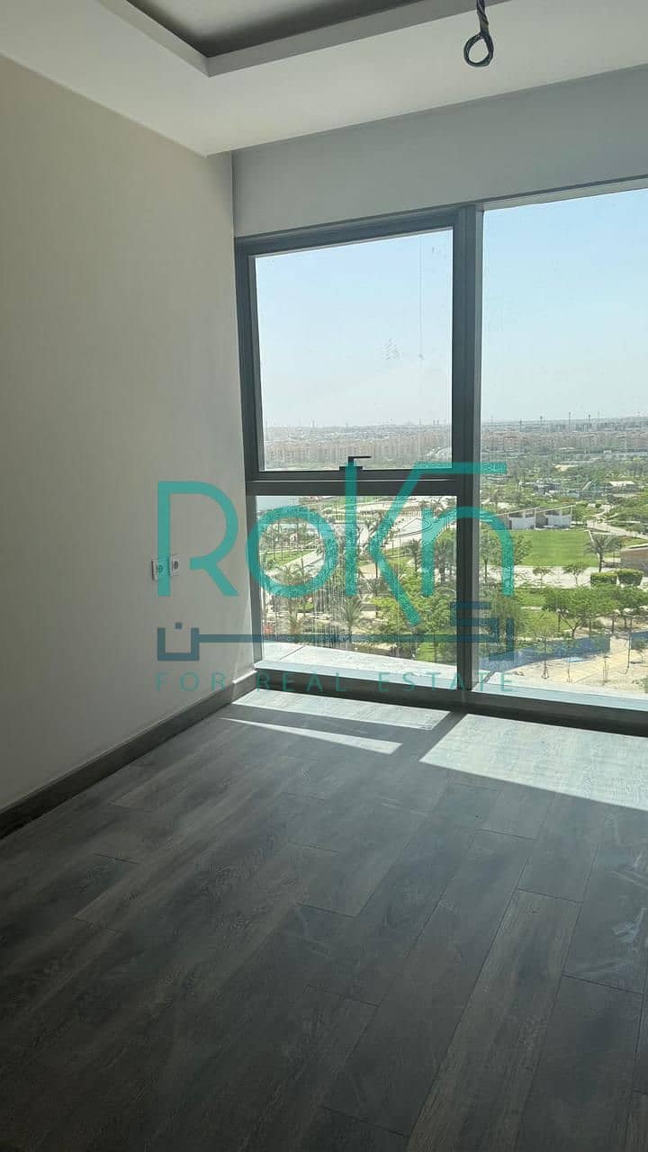 5 807b689e-e82b-4cf2-84f4-aa7dcc650660. jpg