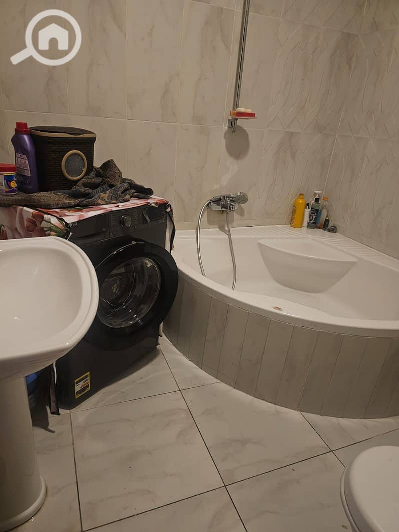 8 ddcd1eaa-01f4-4e6b-b524-1c0e7d55963b. jpg