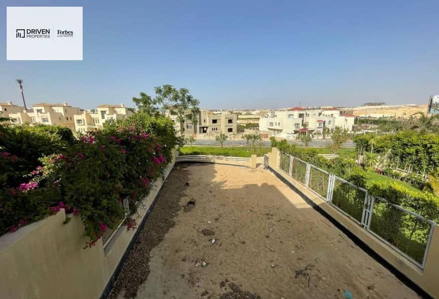 6 830f511b-6d07-416f-9f51-0d3eba940abd. jpg