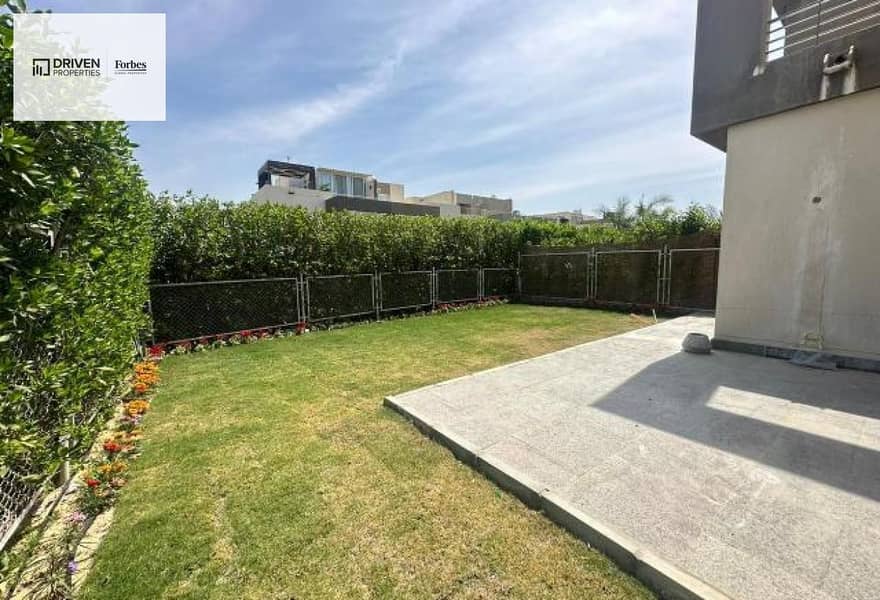 2 4cb4da40-5108-4f7f-ab7e-bd8fd67a7df8. jpg