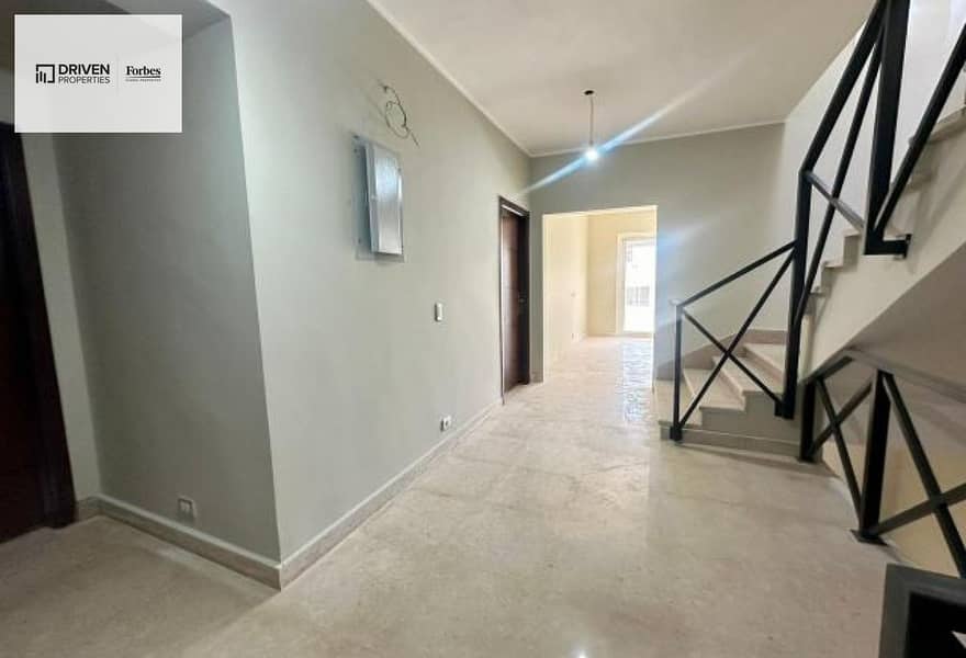 4 387adf25-580c-4223-aa18-bbe31d502759. jpg