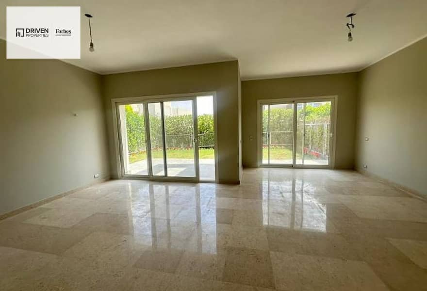 7 f083f0b3-d81c-4ef1-895f-64cc034986a3. jpg