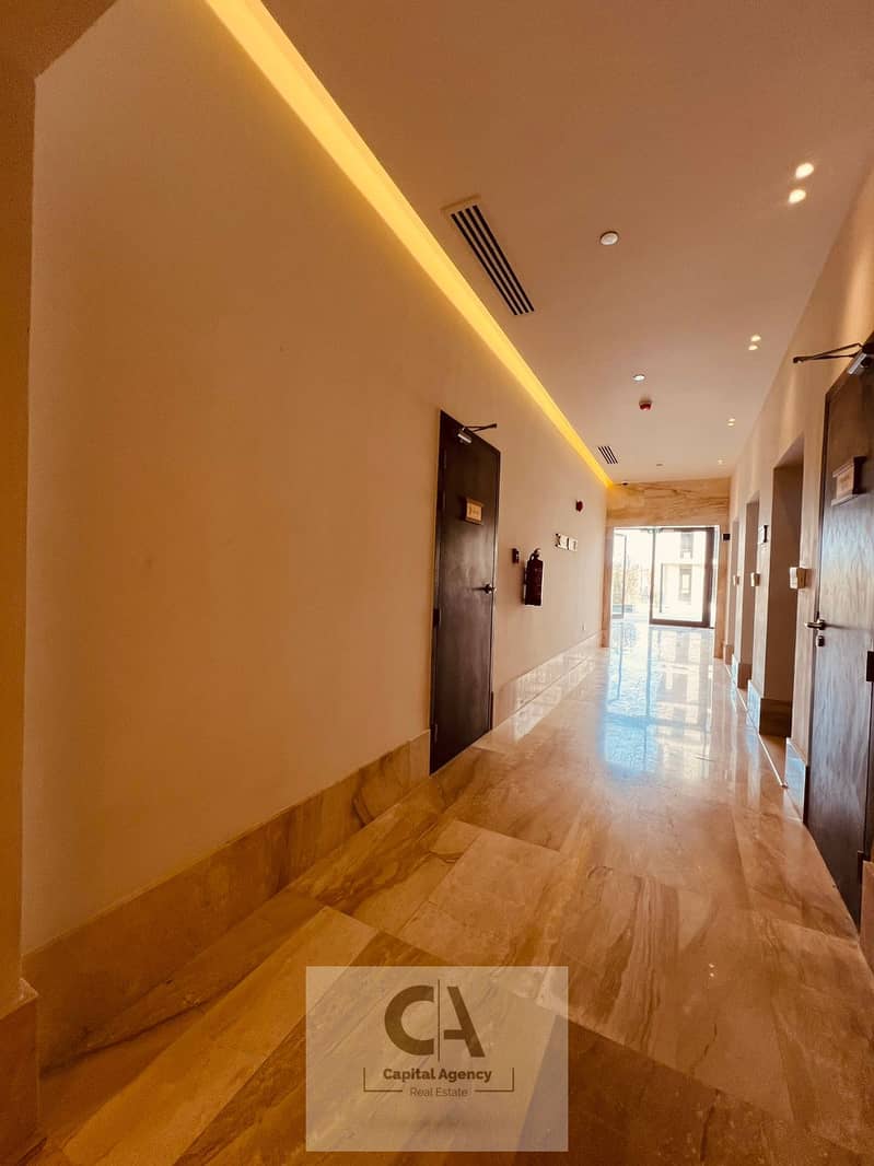 5 f60fad3f-a23a-4dd3-bdcc-00f67a1da71b. jpg