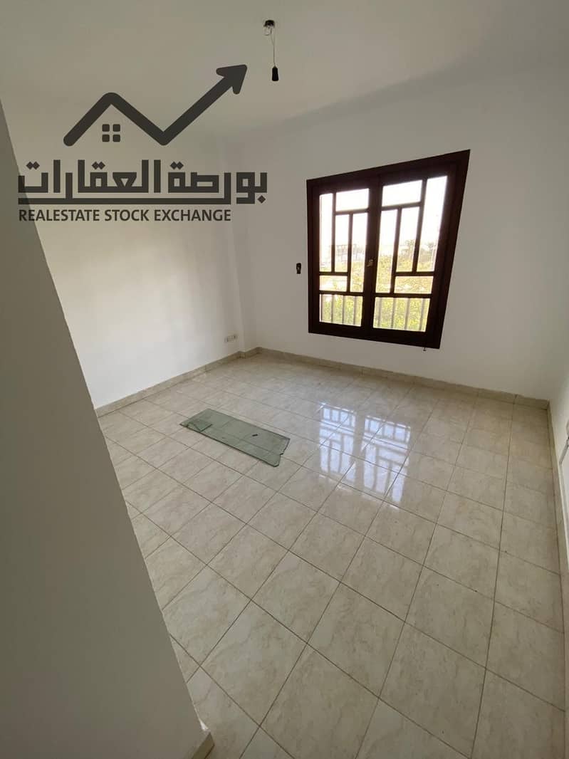 4 620104516_1281215417361289_2920162181252039831_n. jpg