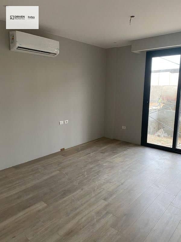 4 WhatsApp Image 2026-01-15 at 4.15. 27 PM (2). jpeg