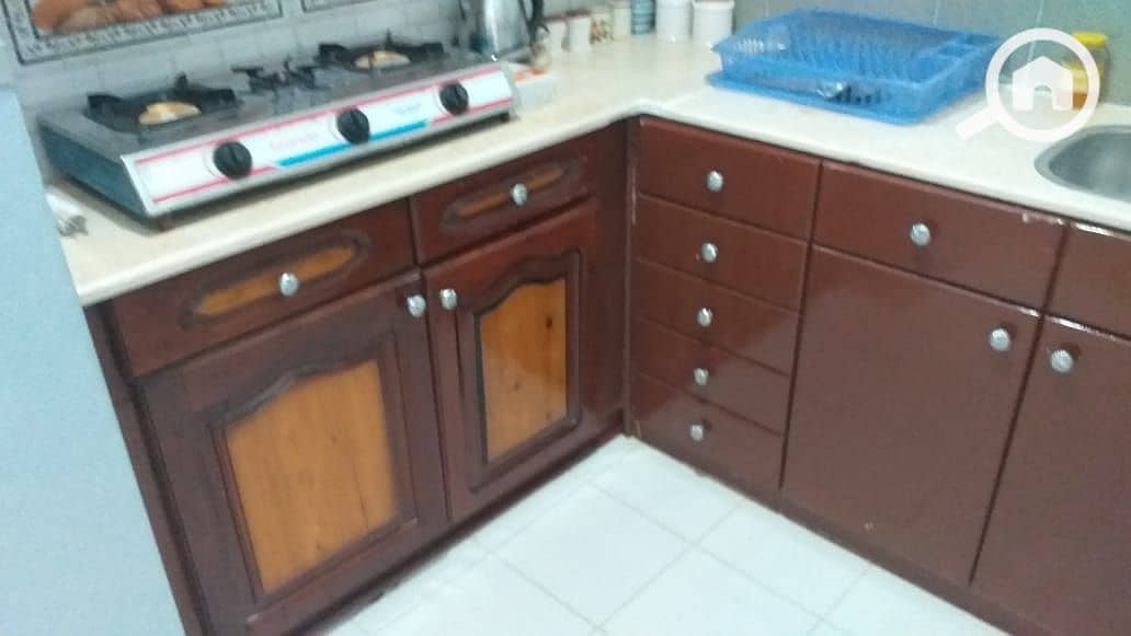 9 05a91f98-3f8c-434e-93be-07161a0e2b21. jpg