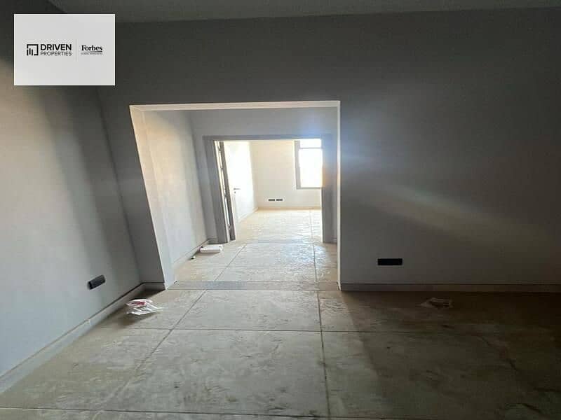 6 WhatsApp Image 2026-01-21 at 15.57. 00 (2). jpeg