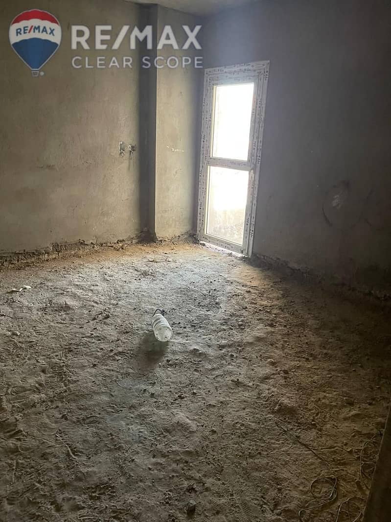 5 a0f4156a-053b-462e-a0f6-e700f3bb1b8c. jpg