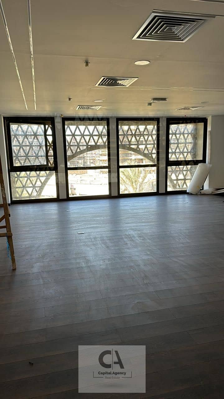 2 86214bae-1328-49a1-a430-c596e1eb5210. jpg