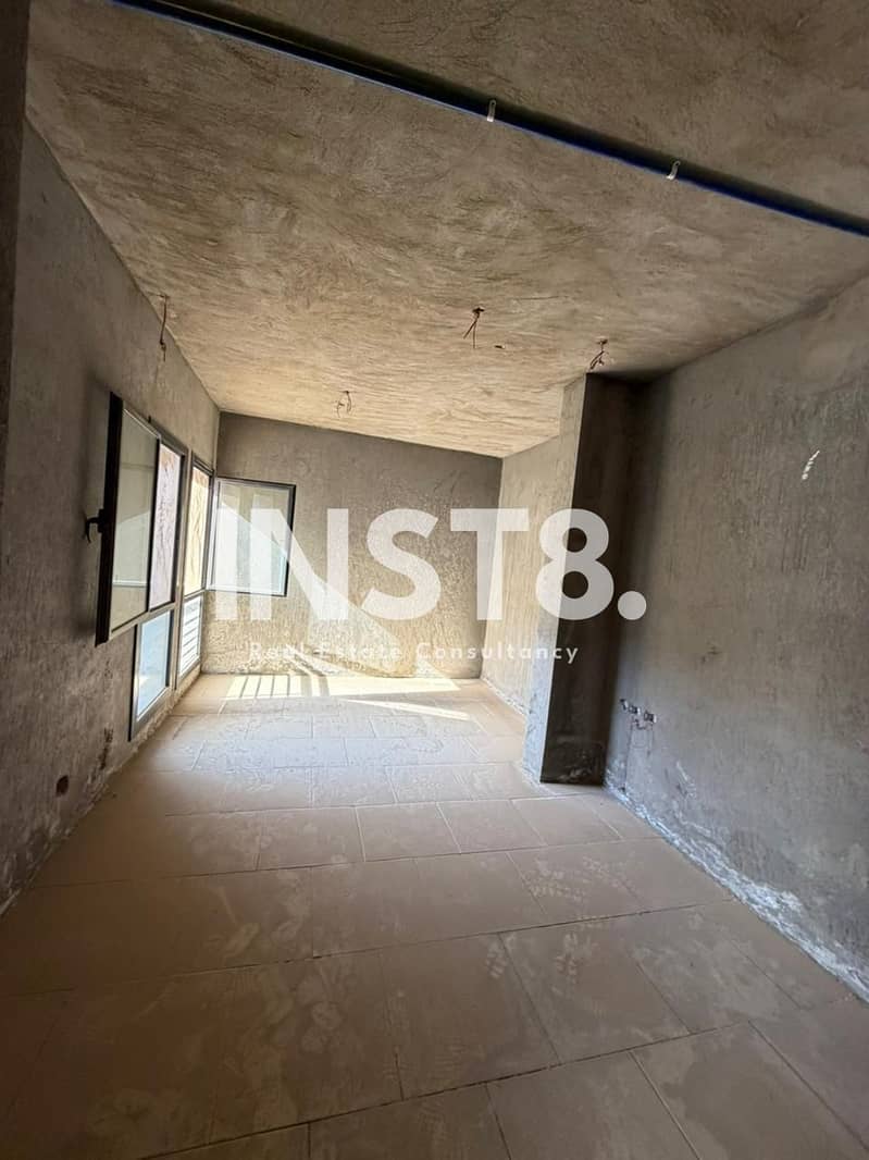 6 697203757341d_afcdc8f7-12be-4e5e-b328-c77d366b80a6. jpg