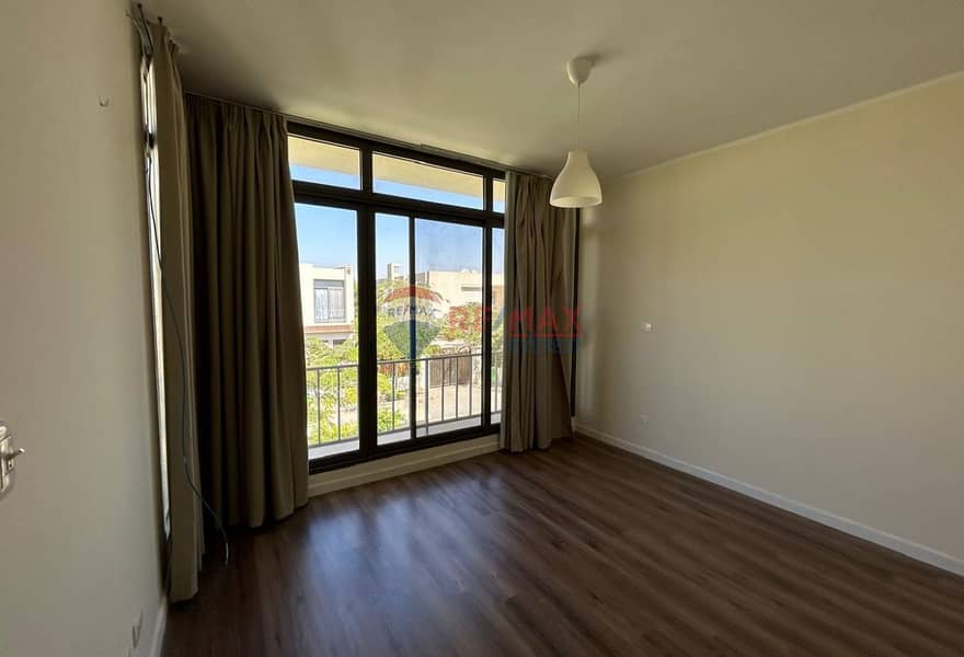 6 original - 2026-01-22T165939.242. jpg