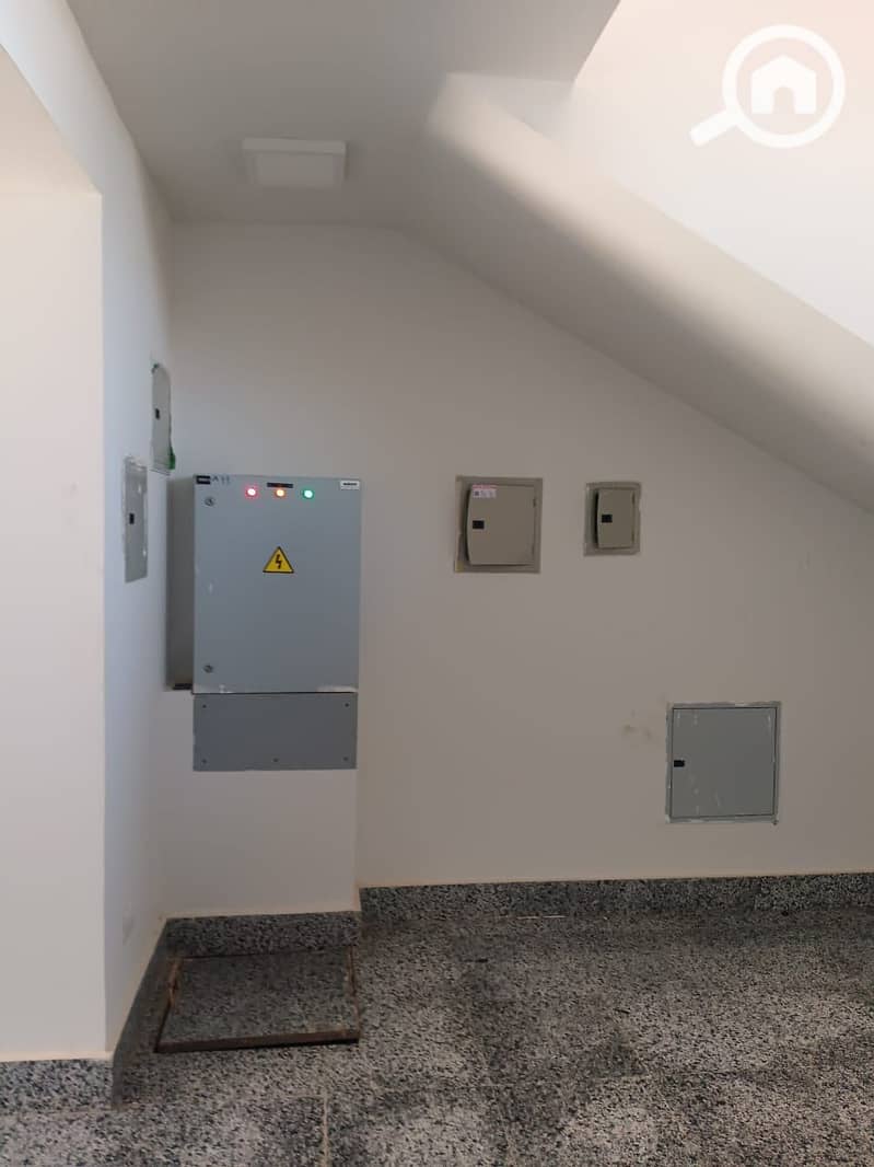 15 WhatsApp Image 2025-11-12 at 12.25. 56. jpeg