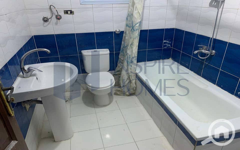 6 WhatsApp Image 2025-12-30 at 16.18. 12 (2). jpg