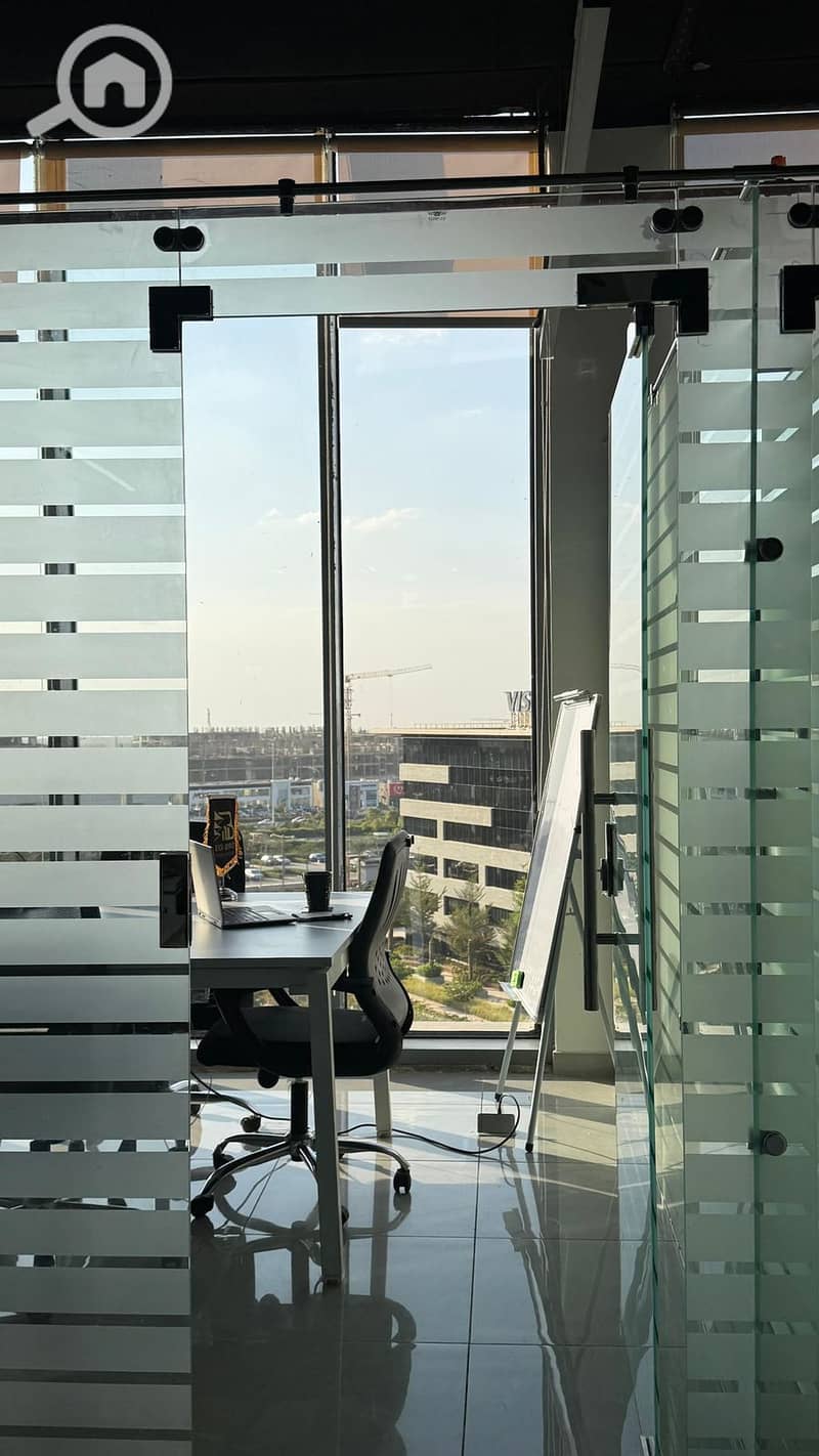 10 WhatsApp Image 2025-11-20 at 8.42. 29 PM. jpeg