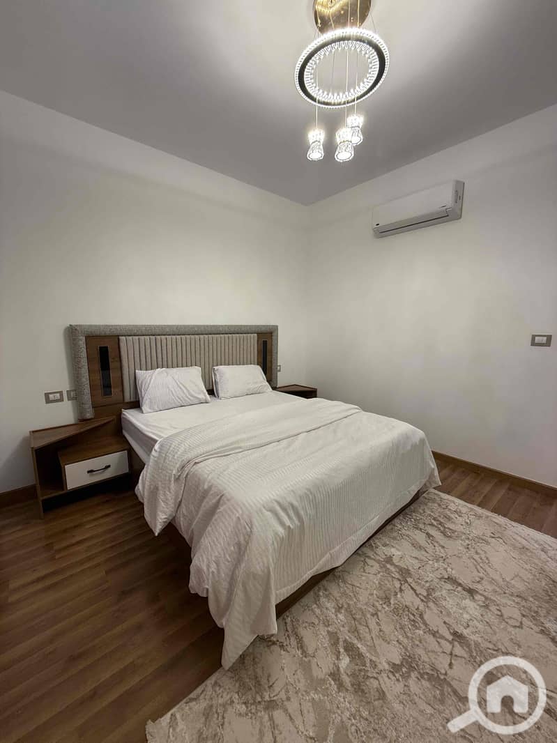 6 7ba37aa7-ef97-482e-b4bb-69d97576fa57. jpg