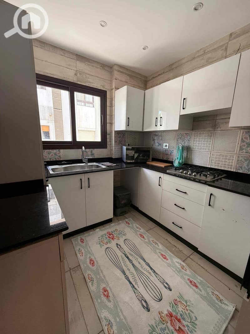 22 7b66b595-3b66-46d9-a475-cee209ace6ff. jpg