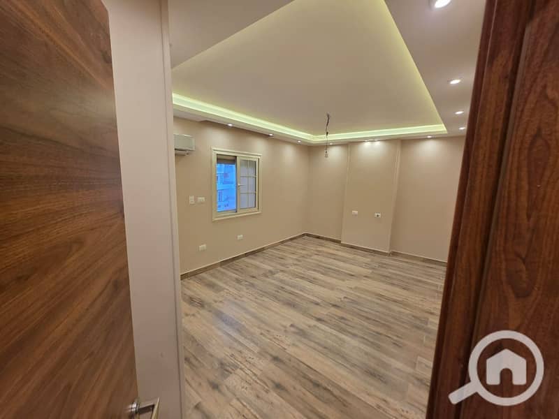 11 IMG-20250805-WA0215. jpg