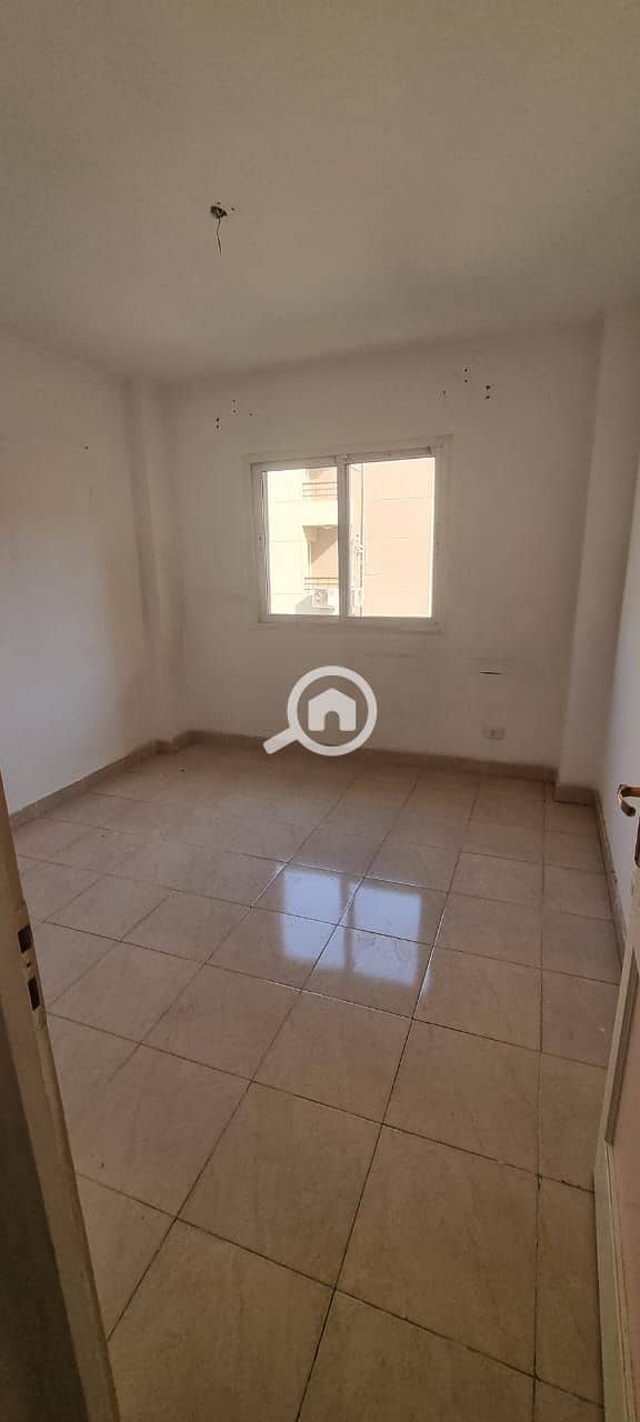 4 2dc543ab-700f-4d27-bbc2-2d4933d1517e. jpg