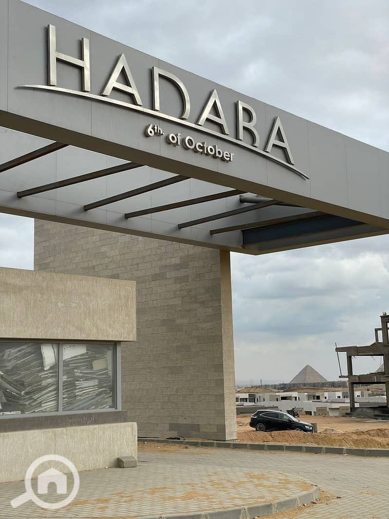 10 192f3c11-d258-44b8-a23c-385df5de8f7f. jpeg