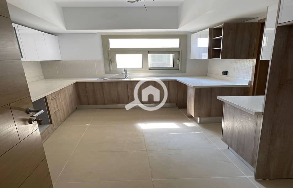 6 WhatsApp Image 2026-01-22 at 17.33. 59 (1). jpeg