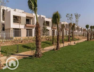 5 Bedroom Townhouse for Sale in 6th of October, Giza - 1. jpg