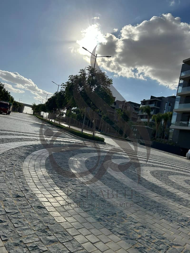 11 WhatsApp Image 2024-12-10 at 11.03. 57 AM (1). jpeg