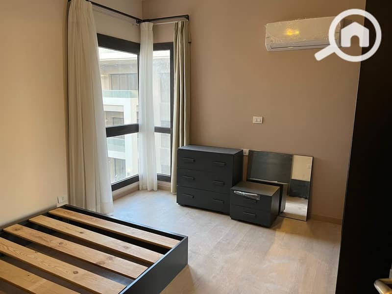 10 597902291_886117291034552_1374624695965340847_n. jpg