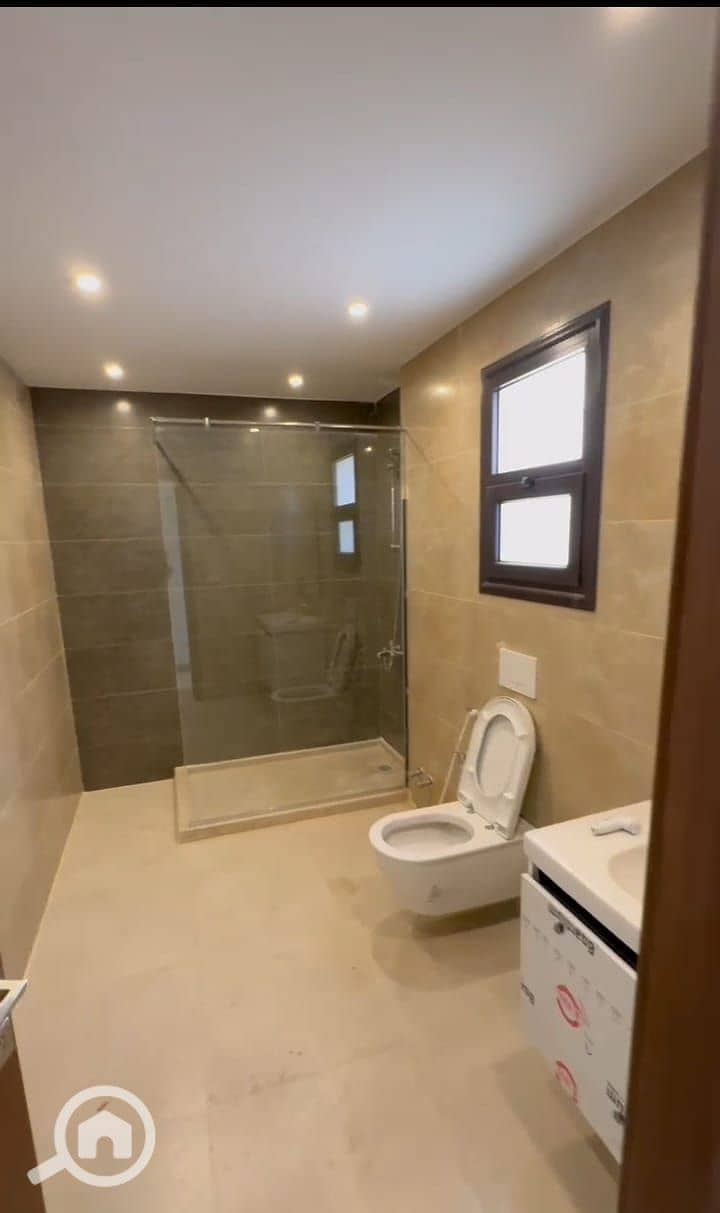 6 cb66c166-10fd-40ed-9f56-e72632c95afa. jpg