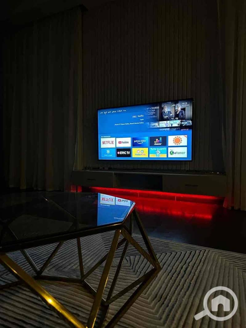 11 853a01c5-c15f-4b21-9030-a9ec4cb65fab. jpg